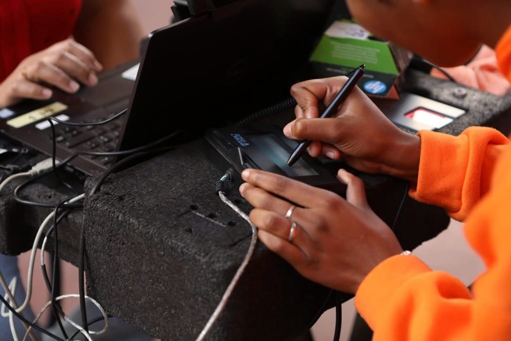 CNE INSTA PARTIDOS A ASSUMIREM FISCALIZAÇÃO DO RECENSEAMENTO ELEITORAL