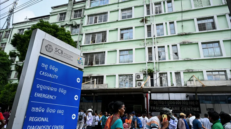 OITO MORTOS NUMA CERIMÓNIA RELIGIOSA EM TEMPLO NA ÍNDIA