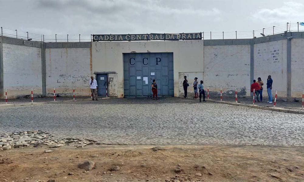 PRISÃO PREVENTIVA PARA CINCO ARGUIDOS DETIDOS EM OPERAÇÃO