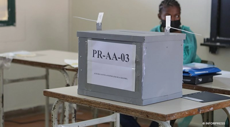 CNE MANTÉM MESAS E REFORÇA FORMAÇÃO