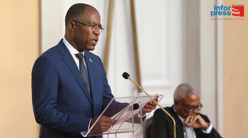 FRANCISCO CARVALHO ASSUME LIDERANÇA DO GOVERNO 