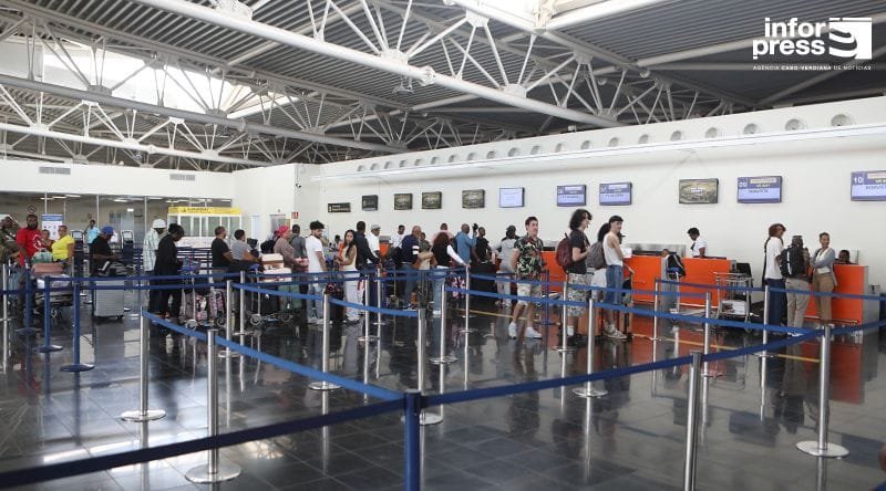 CV AIRPORTS PROMETE NOVO SISTEMA DE CLIMATIZAÇÃO EM JULHO